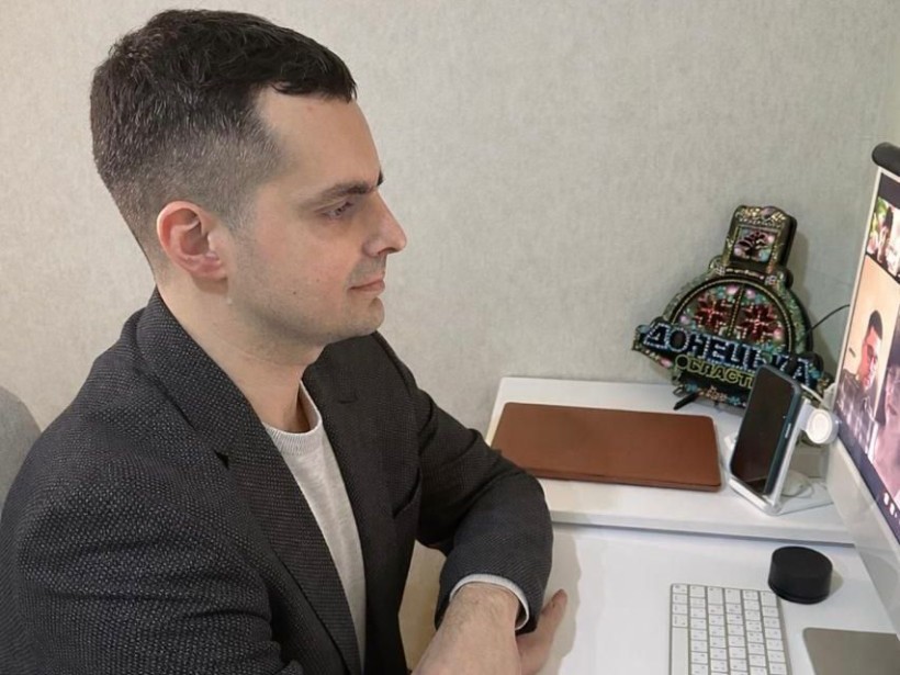 Заступник управління сім'ї, молоді та масових заходів національно-патріотичного виховання Михайло Снопенко