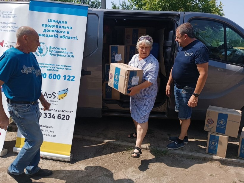 Благодійна організація благодійний фонд «ЯНГОЛИ СПАСІННЯ» забезпечують населення, яке постраждало внаслідок військових дій продуктовими наборами та будівельними матеріалами