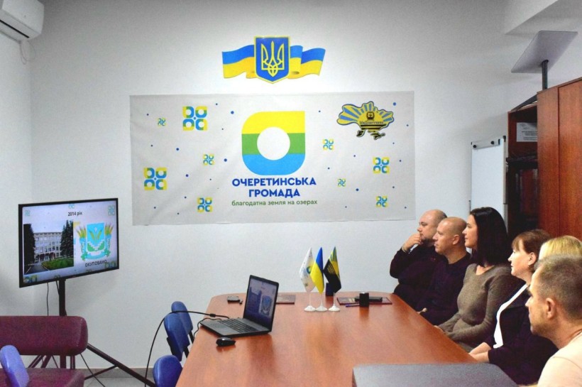 Представники Очеретинської громади на зустрічі з колегами Верхівцевською міською громадою