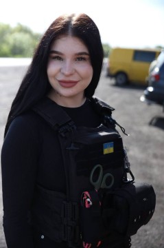 Учасниця обласного конкурсу «Молода людина року – 2026» у номінації «Серце Перемоги» Кіра Журба