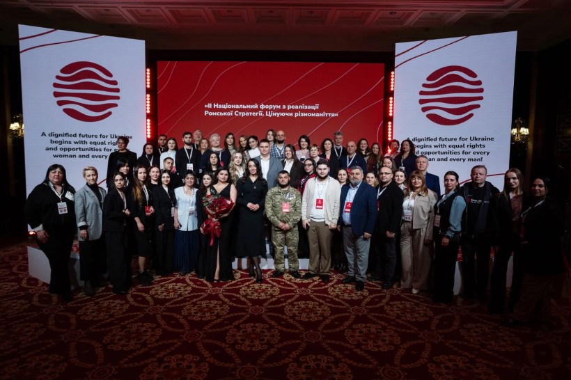 Спільне фото учасників форуму