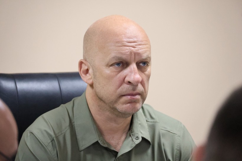 Вадим Філашкін головує на засіданні Ради оборони Донеччини.
