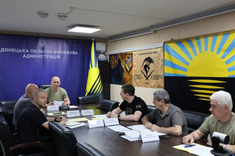 Учасники Ради оборони Донецької області