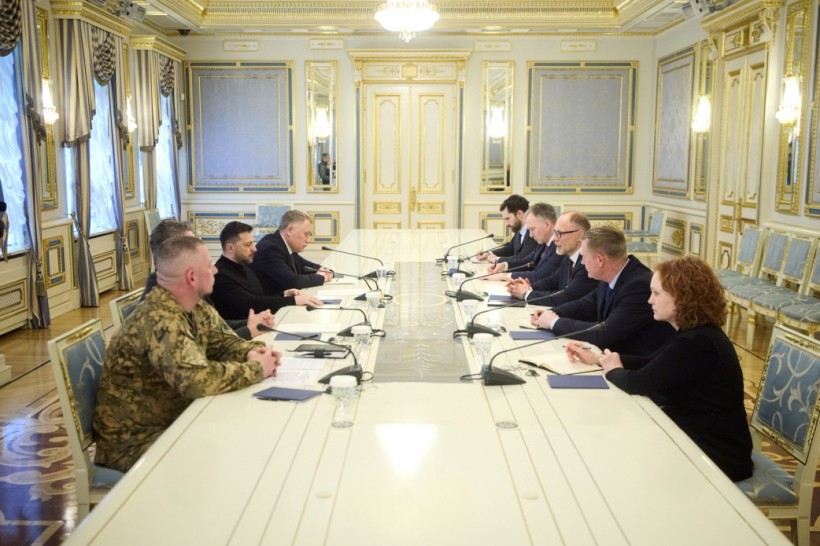 Президент України й міністр оборони Латвії обговорили посилення ППО, реалізацію програми SAFE та спільне виробництво дронів