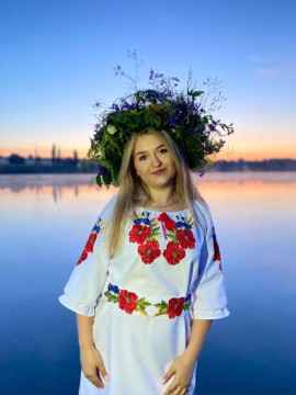 Учасниця обласного конкурсу «Молода людина року – 2025» у номінації «Молодіжний працівник року» Ангеліна РЕГЕДА