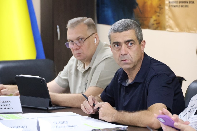 Олександр Шевченко та Павло Челпих на засіданні Ради оборони Донецької області