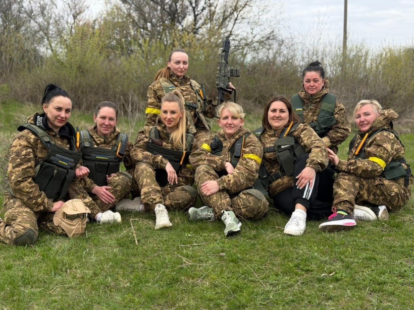 Спільне фото учасників курсу