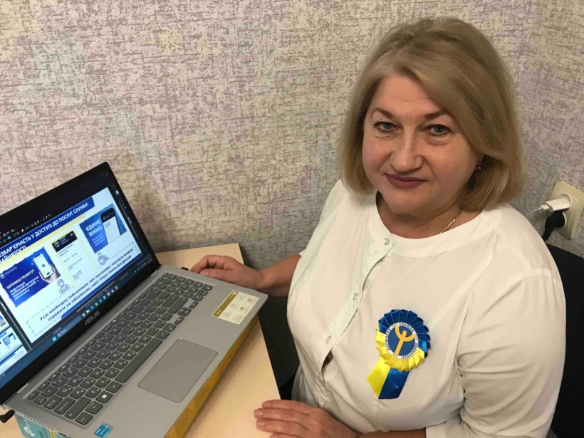 Начальник відділу надання послуг роботодавцями Добропільсько- Мирноградського управління Покровської філії Донецького обласного центру зайнятості Валентина Гончарова розповідає про Єдиний фронт підтримки: як служба зайнятості допомагає ветеранам війни знайти новий шлях у професійному житті