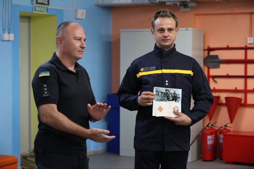 Рятувальники Донеччини із нагородами від Голови Донецької ОДА