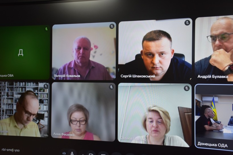 Учасники робочої групи «Прозорість і підзвітність», які підключились онлайн