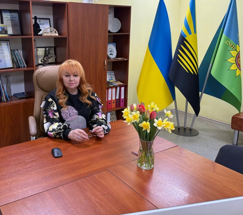 Вікторія Набокова, начальник Краматорської районної військової адміністрації. вітає учасників зустрічі