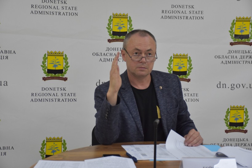 Ігор Бойко голосує про погодження евакуації з населених пунктів України.