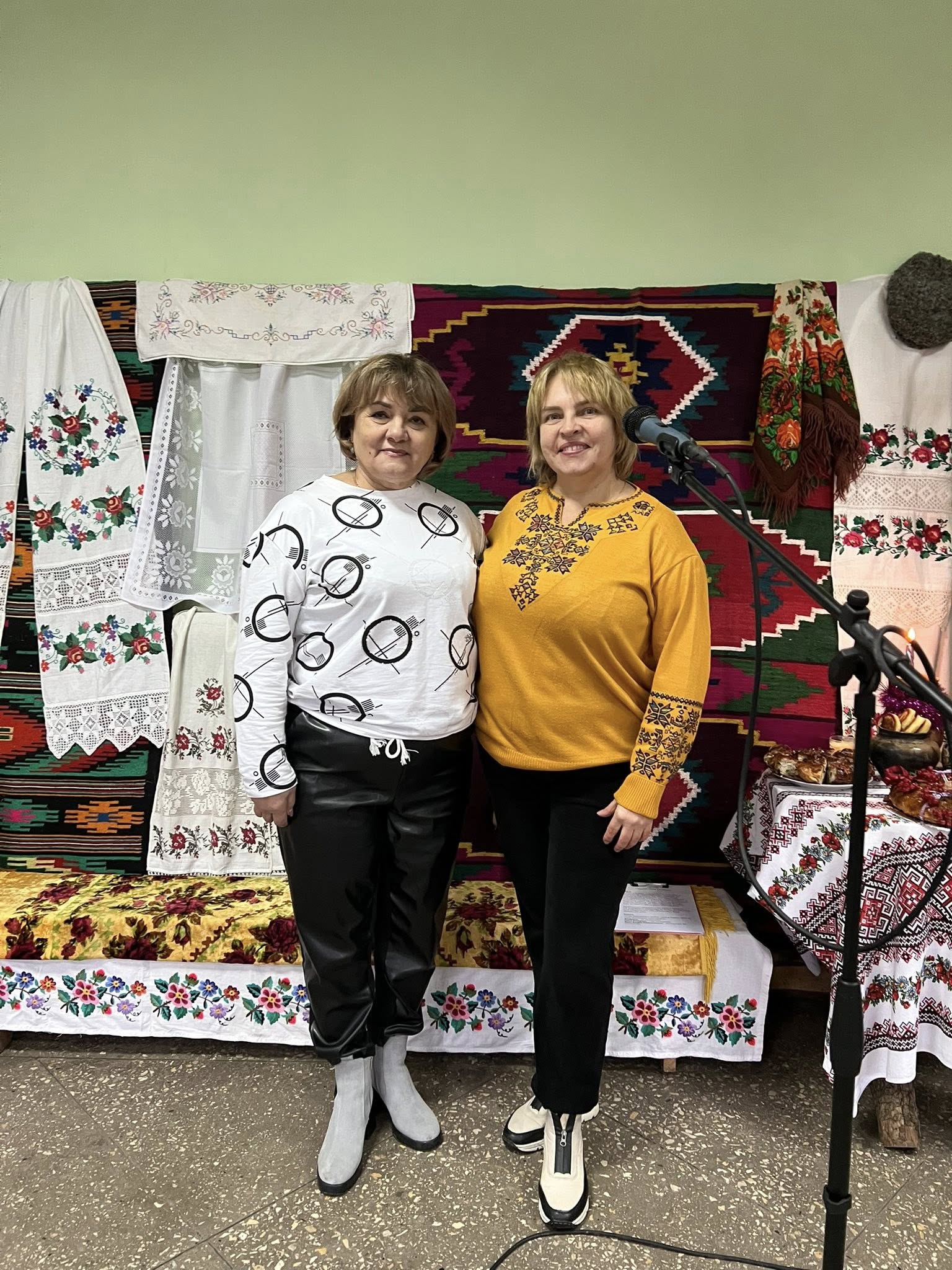 Учасниці Андріївських вечорниць