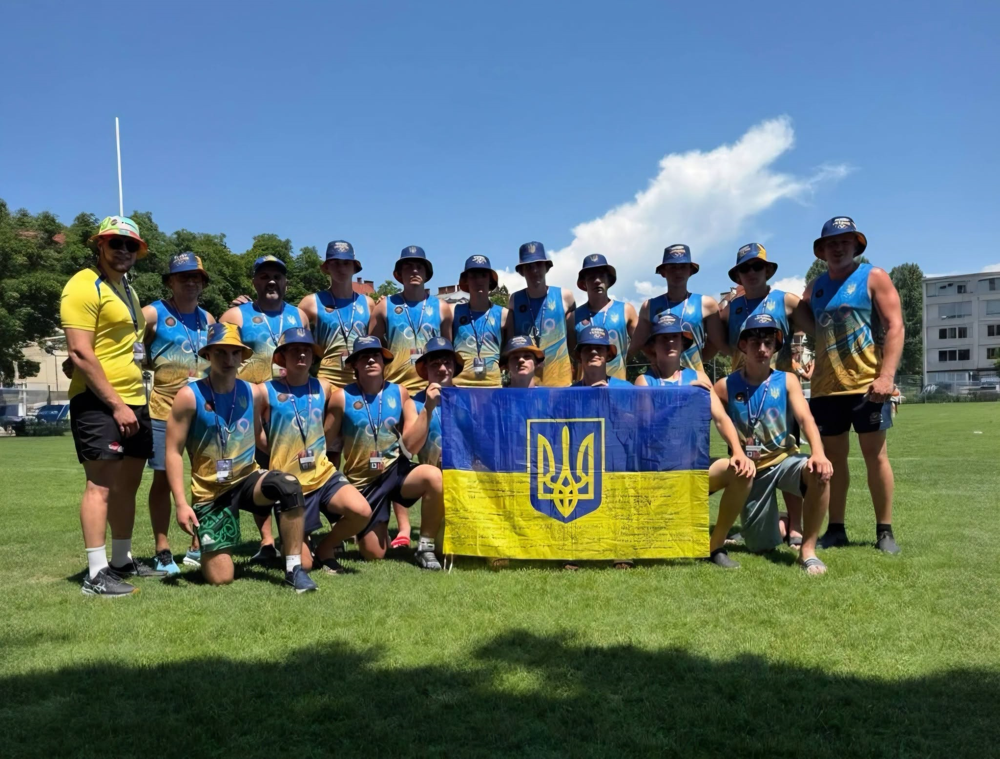 Збірна України з прапором