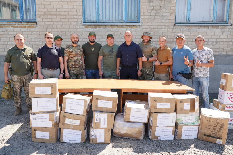 19-та гуманітарна місія Міжнародного штабу допомоги українцям доставила на Донеччину дрони та медикаменти