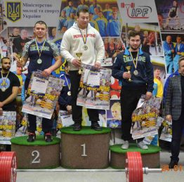 Пауерліфтери11